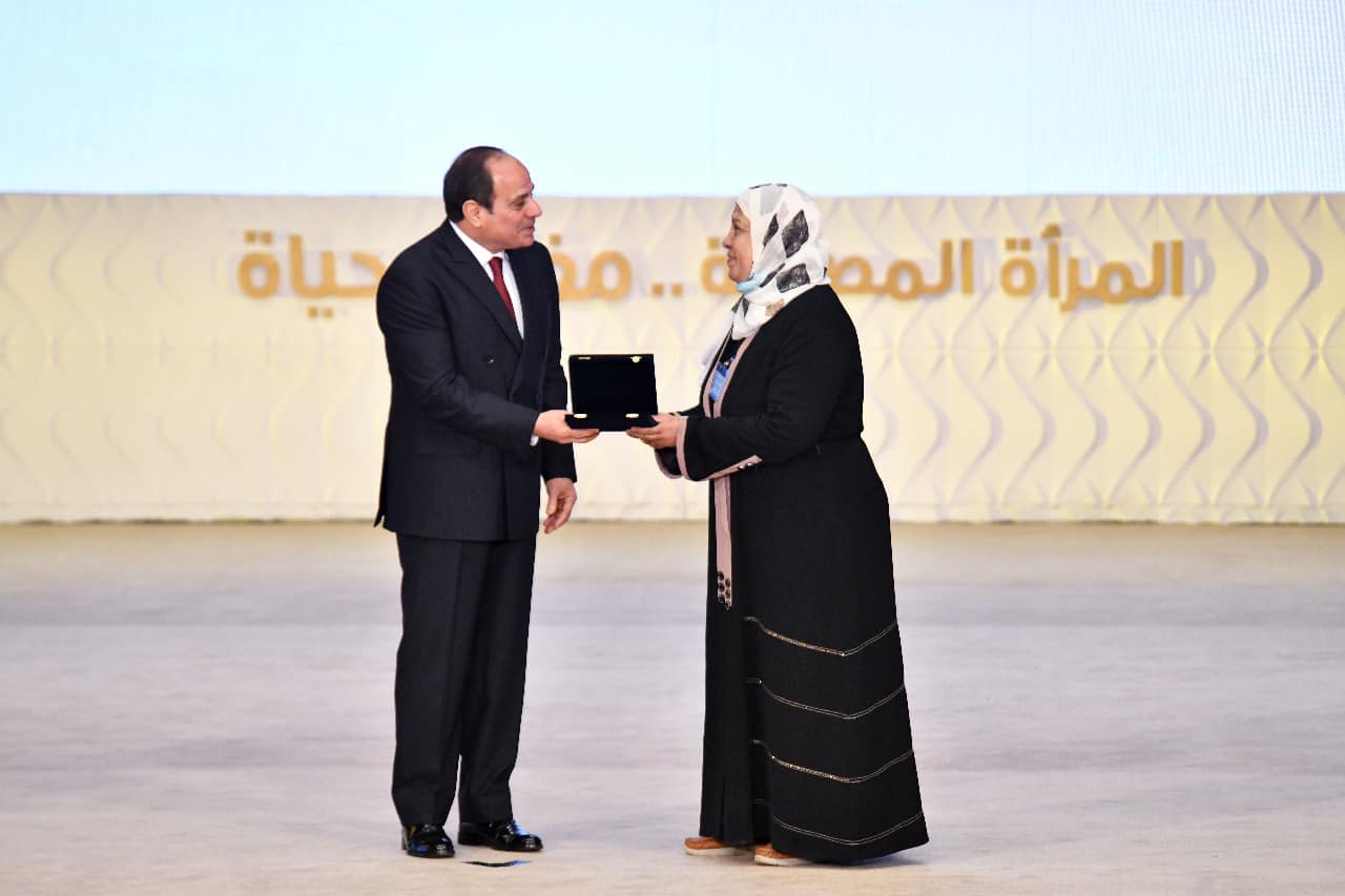  الرئيس عبد الفتاح السيسي  خلال احتفالية يوم المرأة المصرية