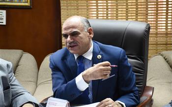   رئيس جامعة الأقصر يبحث مع  المقاولون العرب  سبل التعاون