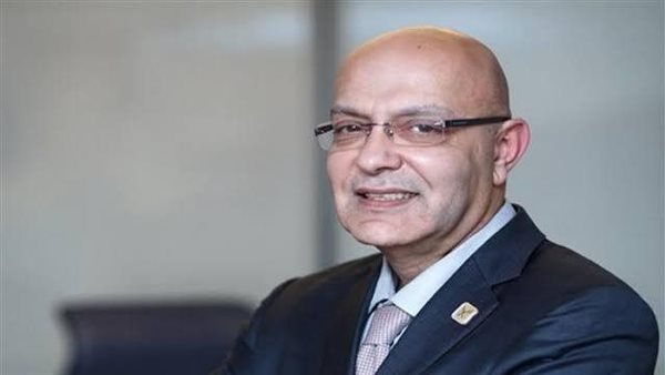النائب أحمد صبور يرحب بإعلان الرئيس السيسي ترشحه لولاية جديدة ويؤكد استمراره ضرورة وطنية 
