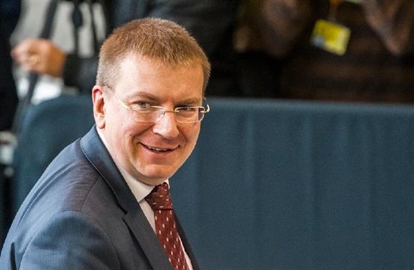لاتفيا تُعلن عزمها تقليص مستوى علاقاتها الدبلوماسية مع روسيا