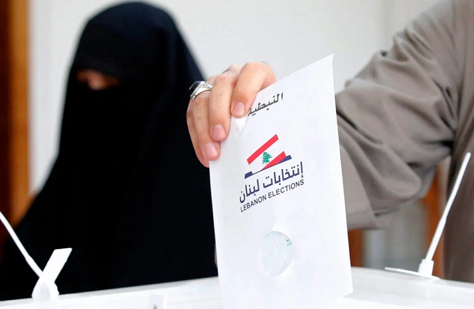 بدء عمليات الفرز وعد الأصوات في الانتخابات النيابية اللبنانية تمهيدا لإعلان النتائج