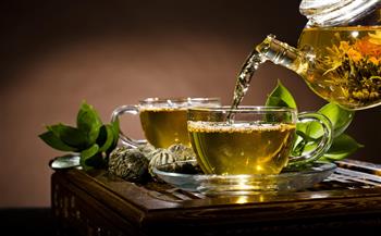 من هم الممنوعون من تناوله؟ كل ما تريد معرفته عن الفوائد الصحية للشاي الأخضر