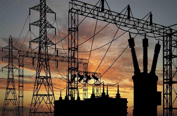  مليار جنيه لتطوير شبكات توزيع الكهرباء في قطاع شمال سيناء