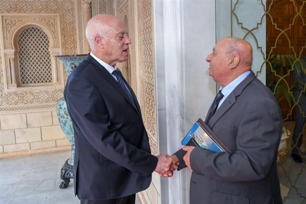 تكليف الصادق بلعيد بمهمة الرئيس المنسق للهيئة الوطنية الاستشارية من أجل جمهورية جديدة بتونس
