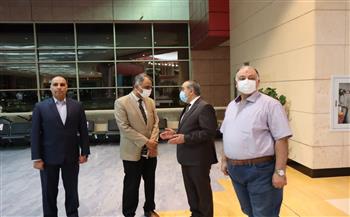  وزير الطيران يتفقد مطار شرم الشيخ ويوجه بتقديم كافة التسهيلات لضيوف مصر|صور    