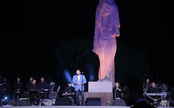 الحجار يغرد لجمهور الشرقية في حفل ختام مهرجان تل بسطا وحازم شاهين يستعرض مؤلفاته الرومانسية | صور