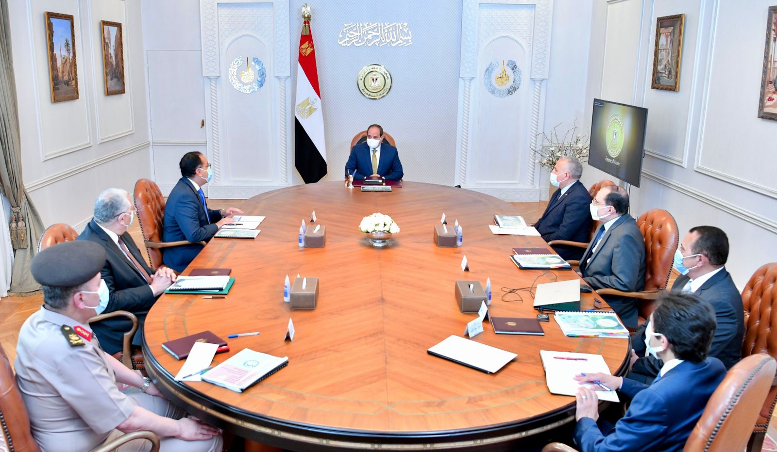الرئيس السيسي يوجه بالدراسة المدققة لأي تحديات مستجدة تواجه مشروع الريف المصرى