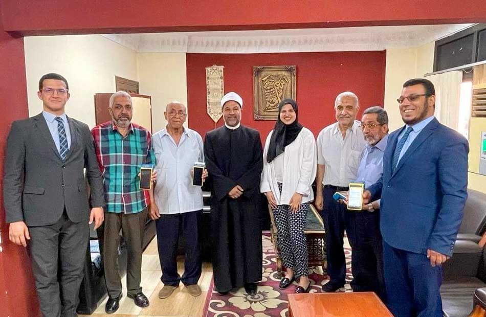 الأوقاف تسلم ماكينات فوري لأول  مساجد بالقاهرة بدلا عن صناديق التبرعات| صور
