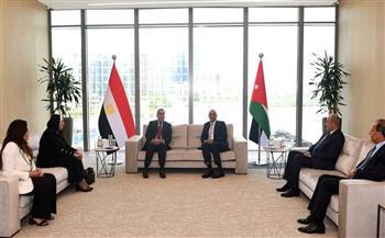  رئيس الوزراء يلتقي نظيره الأردني خلال مراسم إطلاق مبادرة الشراكة الصناعية التكاملية