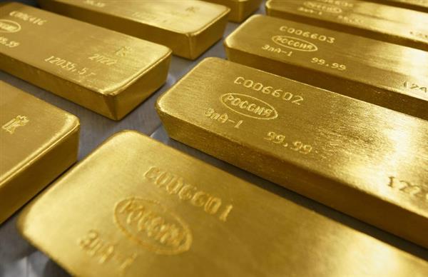 سعر الذهب العالمي يتراجع مع رفع وشيك للفائدة الأمريكية وزيادة العائد على سندات الخزانة