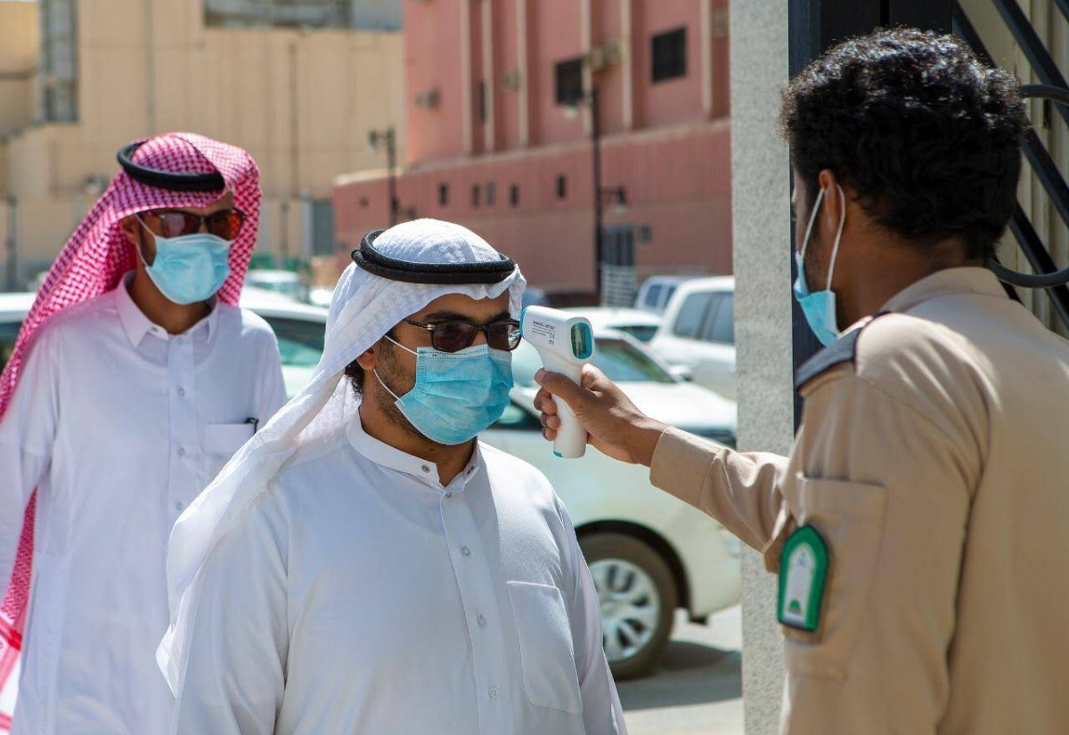 السعودية  وفيات و إصابة جديدة بفيروس كورونا