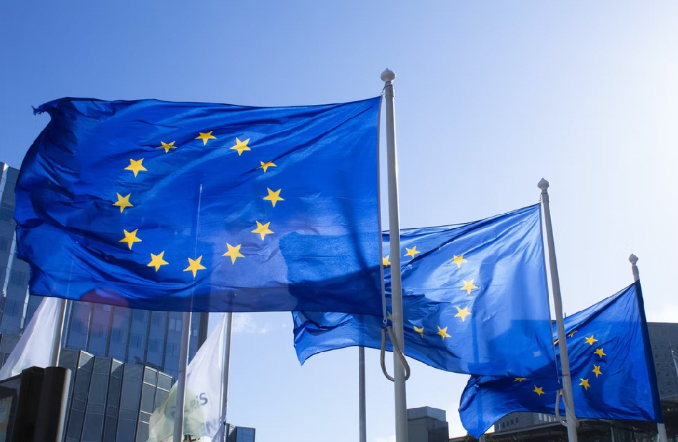 وسائل إعلام انضمام أوكرانيا سريعا إلى الاتحاد الأوروبي لن يكون في مصلحة بروكسل