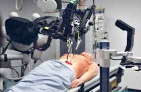 نقلة نوعية في الطب الروبوت بديلا للجراحين في غرفة العمليات