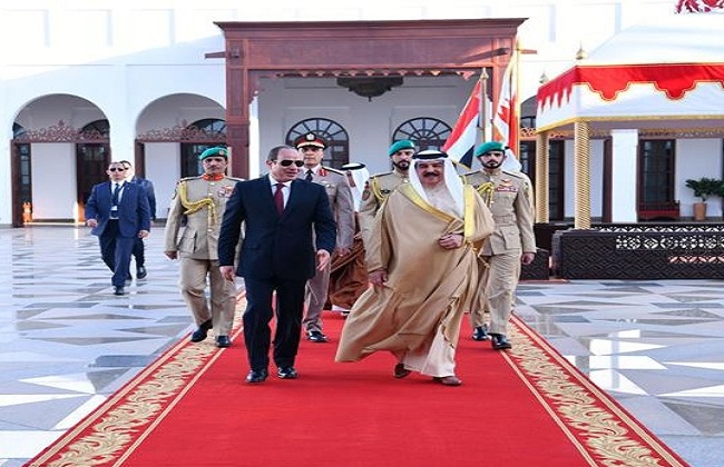  بث مباشر مراسم استقبال رسمية للرئيس السيسي لدى وصوله البحرين 