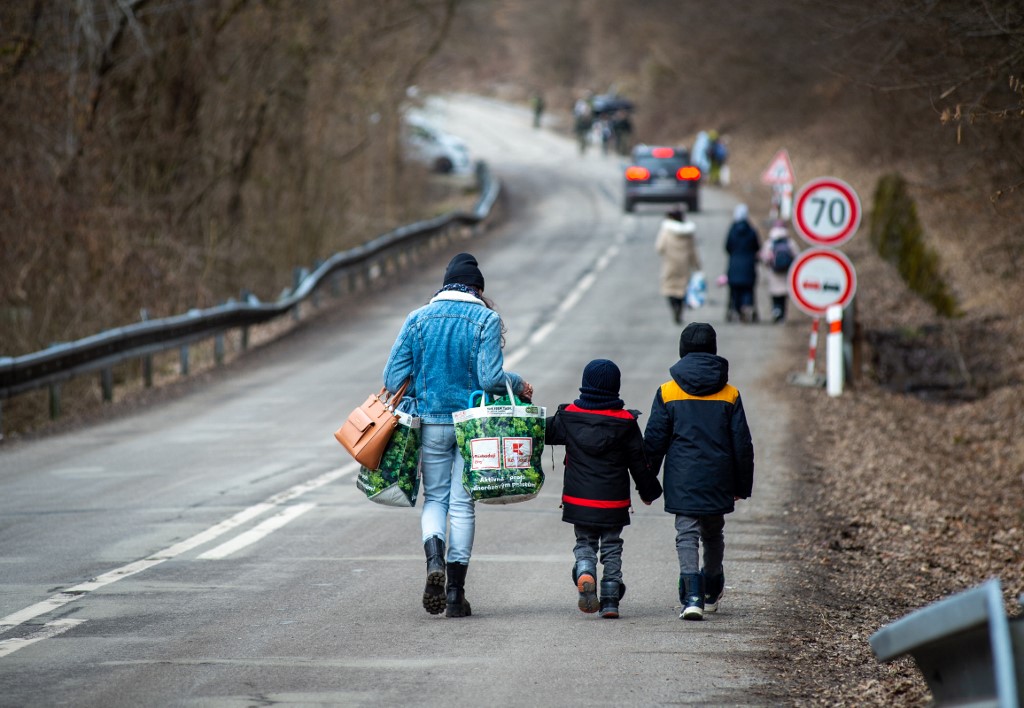 بولندا تستقبل  ملايين و ألف لاجئ من أوكرانيا منذ بدء العملية العسكرية الروسية