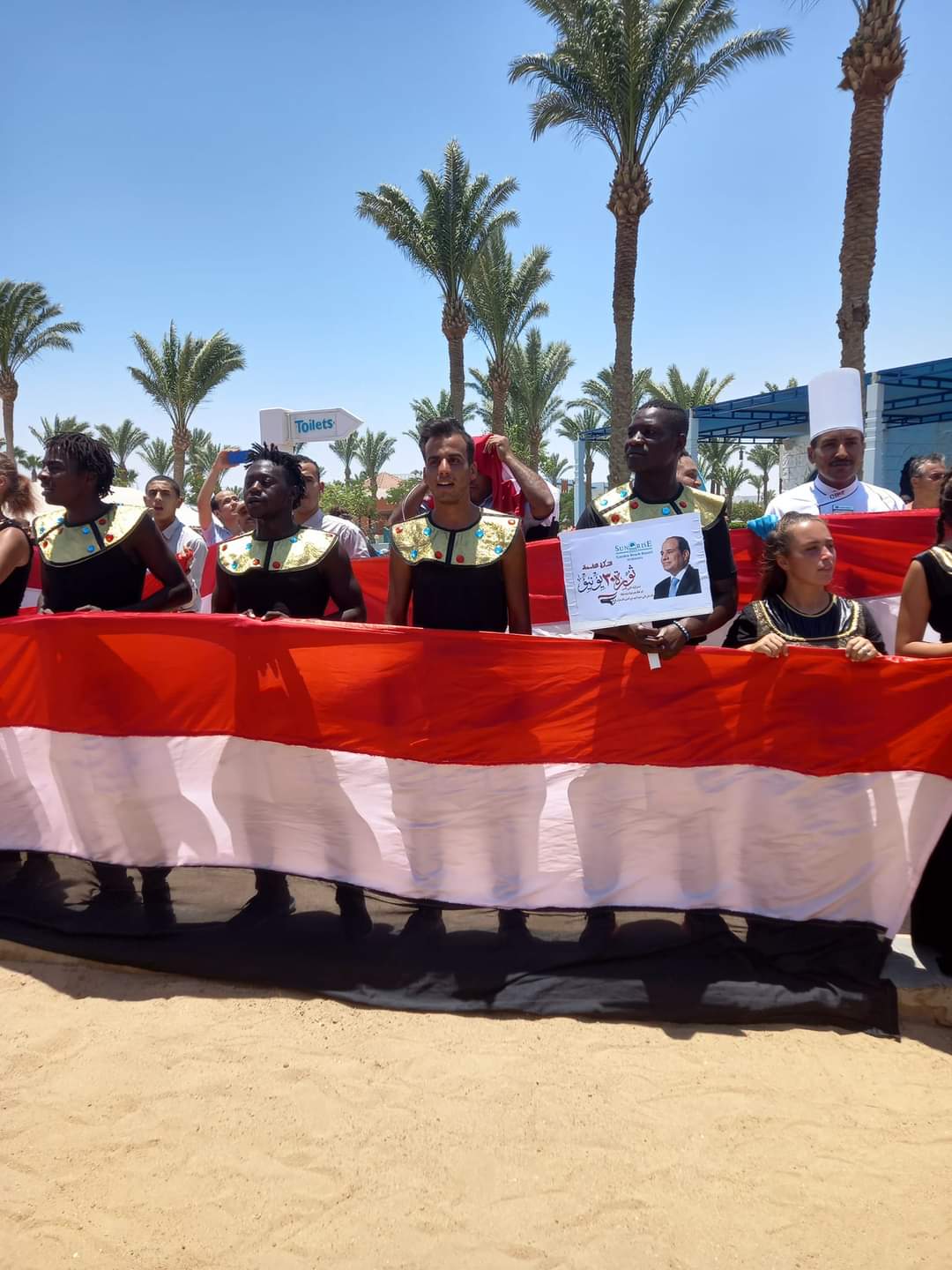 فنادق الغردقة تحتفل بذكرى ثورة 30 يونيو  