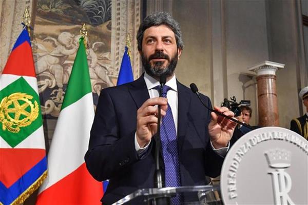رئيس النواب الإيطالي تلاحمنا مع أمريكا وأوروبا بشأن أوكرانيا أمر أساسي