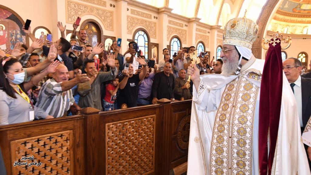 صلوات عشية سيامة عشرة من الأساقفة الجدد في كاتدرائية ميلاد المسيح بالعاصمة الإدارية