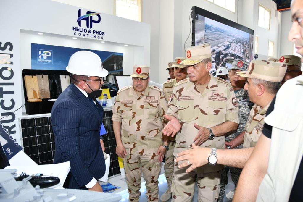 وزير الدفاع يشهد تنفيذ مشروع مراكز القيادة الإستراتيجى التعبوى للهيئة الهندسية للقوات المسلحة