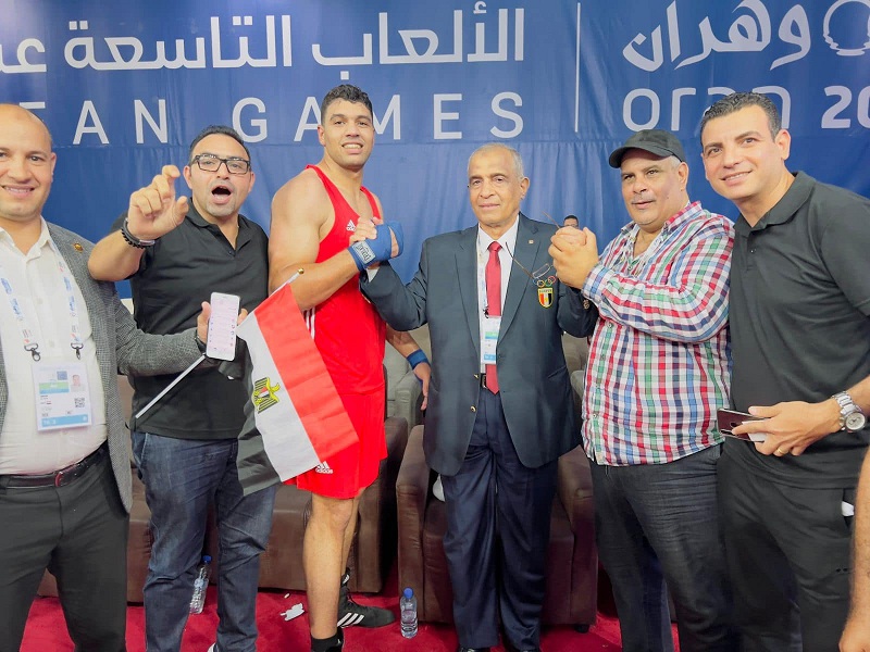 المصري يسري حافظ يتوج بذهبية الملاكمة بدورة ألعاب البحر المتوسط - بوابة  الأهرام