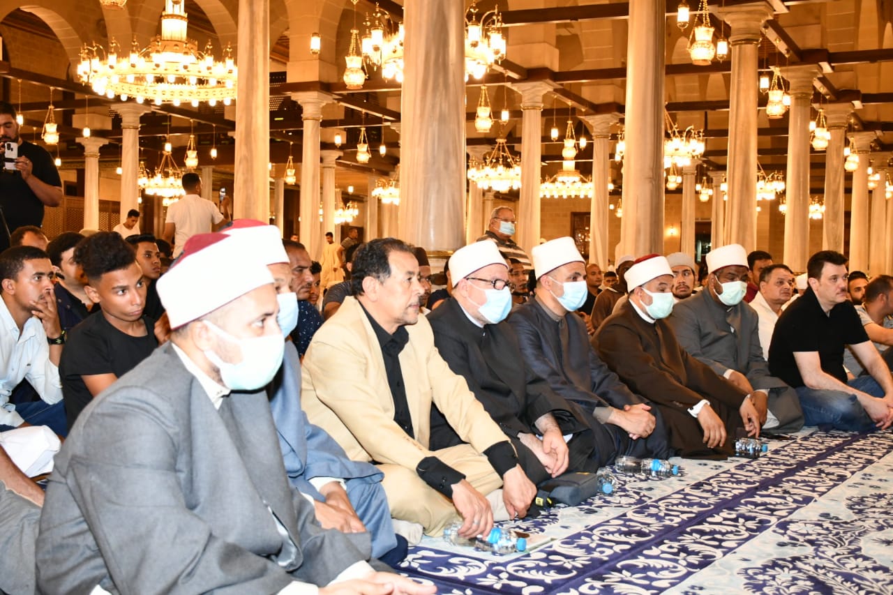 انطلاق فعاليات الأسبوع الثقافي الأول من مسجد الإمام الحسين