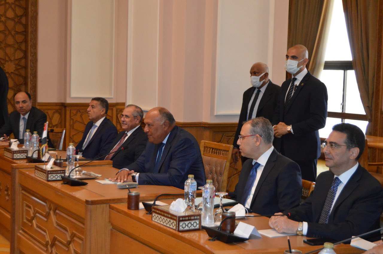 بدء جلسة المباحثات بين مصر وروسيا برئاسة وزيري خارجية البلدين