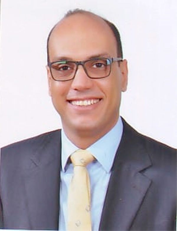 الدكتورأحمد خضر رئيس قسم التغذية وسلامة الغذاء في 57357