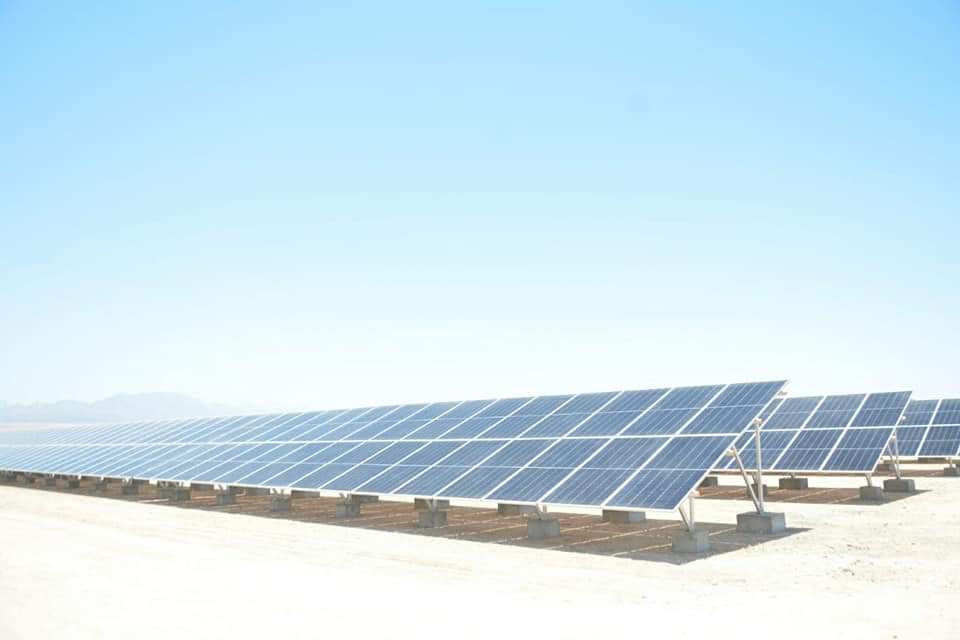 افتتاح محطة الطاقة الشمسية بالبحر الأحمر