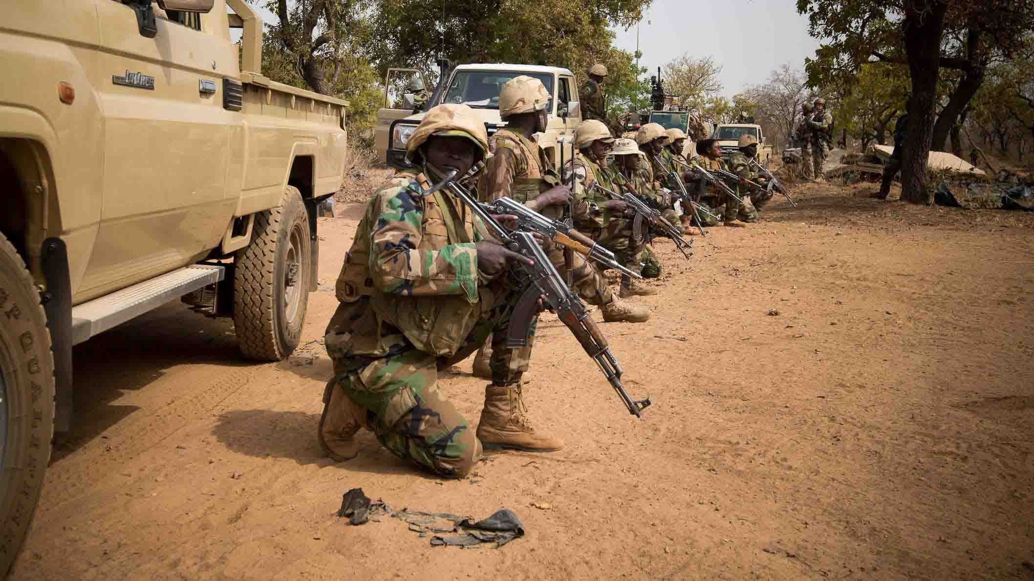 مقتل ستة عسكريين نيجريين في هجوم قرب الحدود مع تشاد