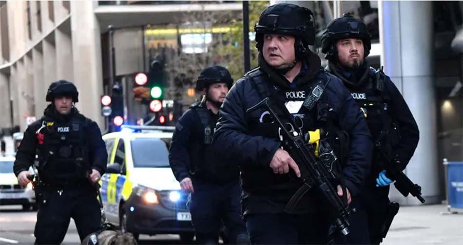 بريطانيا تعتقل أحد أعضاء خلية  البيتلز  التابعة لتنظيم داعش