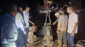   الانتهاء من أعمال صيانة محطات مياه الشرب بمدينة الخارجة | صور 
