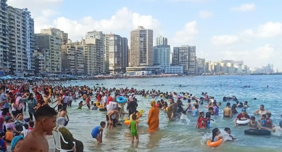 سياحة الإسكندرية  حجزًا إلكترونيًا للشواطئ اليوم