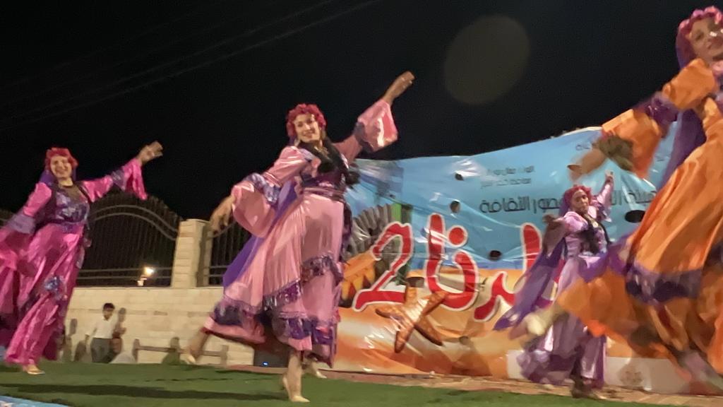 حضور جماهيري كبير لفرقة كفر الشيخ للفنون الشعبية بمصيف بلطيم