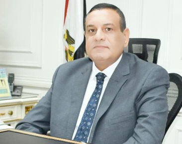 هشام آمنة وزيرًا للتنمية المحلية