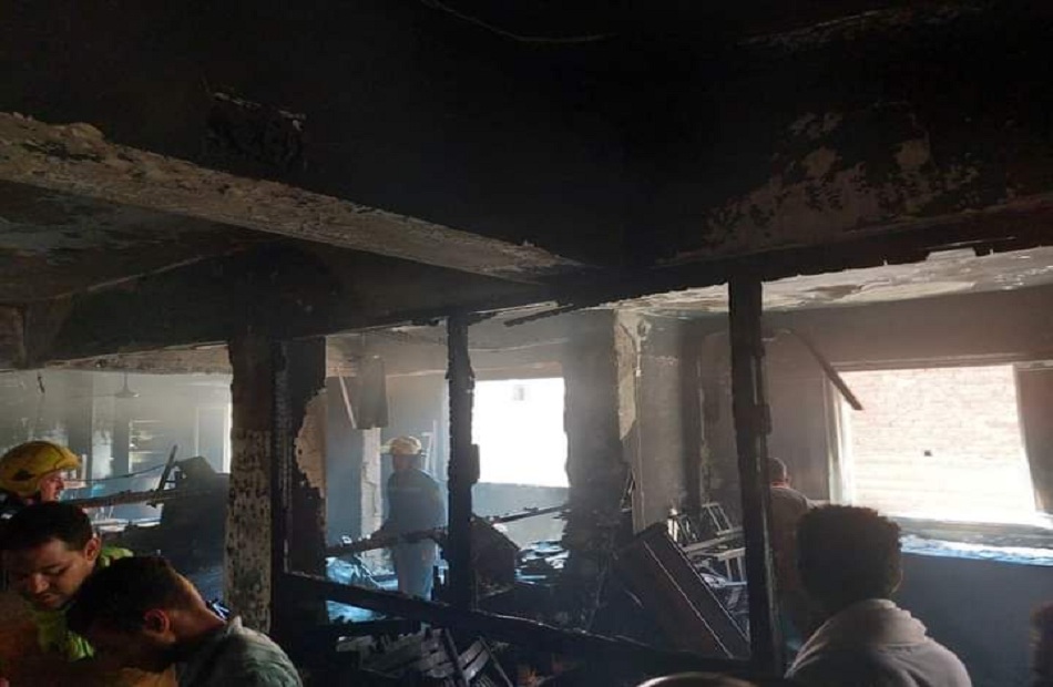 من الدخان والتدافع النيابة تناظر جثث  متوفيًا في حريق كنيسة أبو سيفين في إمبابة