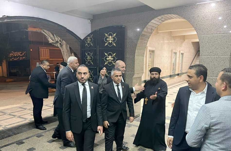  التنسيقية  تقدم واجب العزاء في ضحايا كنيسة  أبو سيفين
