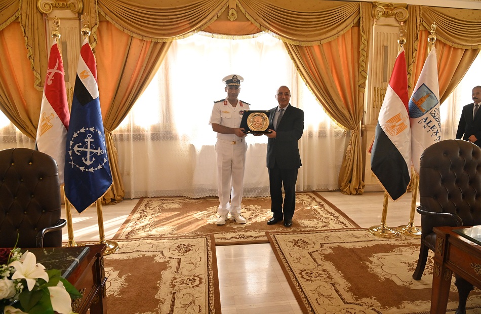 القوات المسلحة توقع بروتوكول تعاون مع جامعة الأسكندرية لدعم المنظومة التعليمية والبحثية