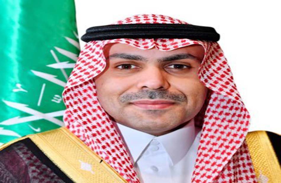 السفير الدوسري يستقبل وفداً من الصندوق السعودي للتنمية