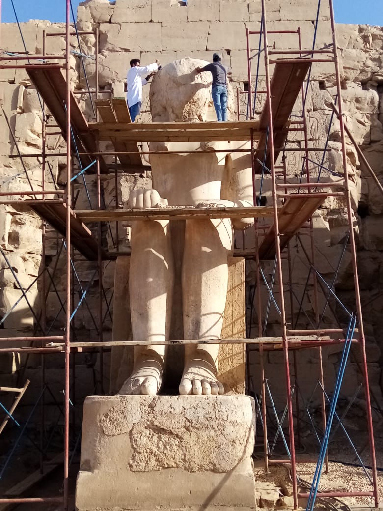 أعمال ترميم تمثال الملك تحتمس الثاني