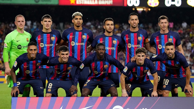 برشلونة ينتظر رد الفيفا لحسم صفقة من لوس أنجلوس جالاكسي