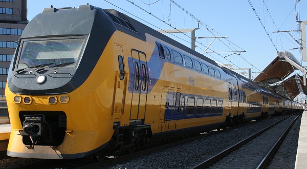 هولندا عمال السكك الحديد ينظمون إضرابا غدا الجمعة  