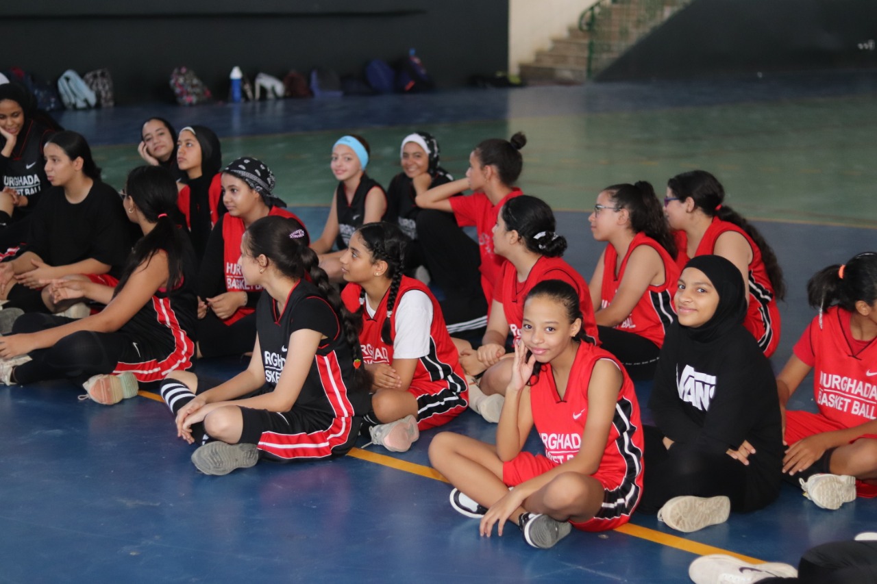  انطلاق فعاليات البطولة الرياضية الأولى للمرأة بمدينة الغردقة 