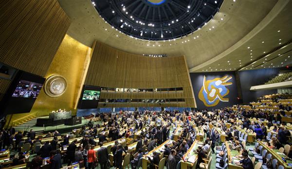 الأمم المتحدة تصوت للسماح لزيلينسكي بإلقاء خطاب افتراضي في اجتماع قادة العالم