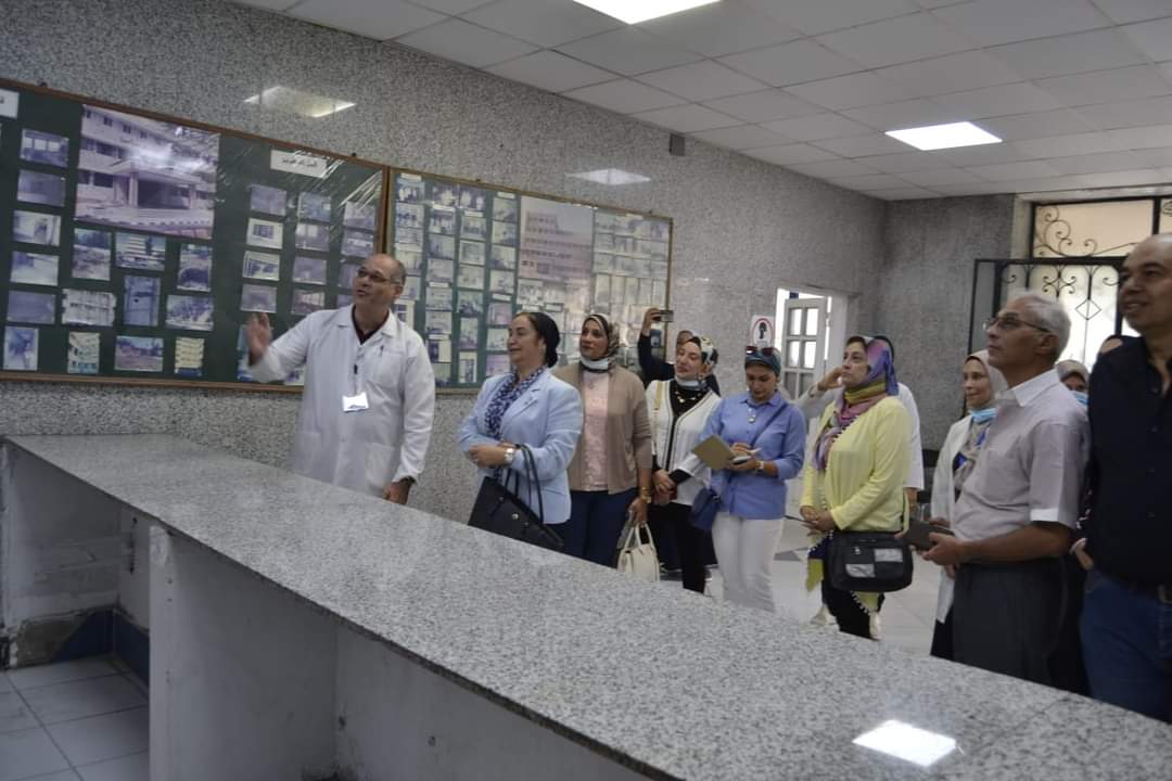 وكيلة وزارة الصحة بالإسكندرية تتفقد سير العمل بمستشفى الحميات
