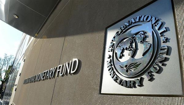صندوق النقد يدعو بريطانيا إلى  إعادة تقييم  التخفيضات الضريبية المقترحة مع تزايد الانتقادات العالمية