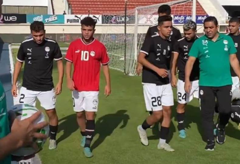 مصطفى ميسي يعود لتدريبات المنتخب الأولمبي بعد  ساعة تأهيل 