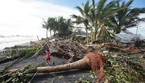 إعصار نورو شديد القوة يضرب الفيليبين