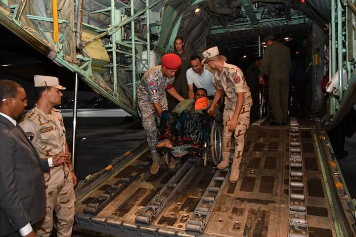 تنفيذا لتوجيهات الرئيس السيسي مصر ترسل مساعدات للأشقاء في الصومال 