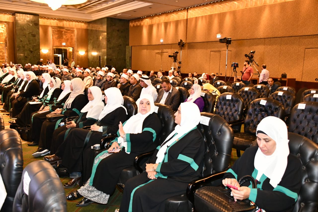الجلسات العلمية لليوم الثاني في مؤتمر المجلس الأعلى للشئون الإسلامية