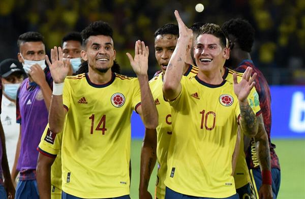كولومبيا تقلب تأخرها لفوز في ودية المكسيك
